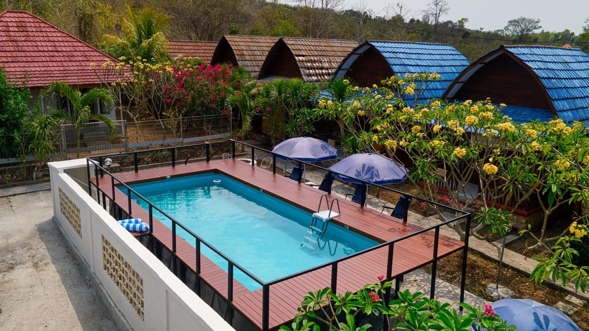 Tanah Penida Bungalows Ped Экстерьер фото