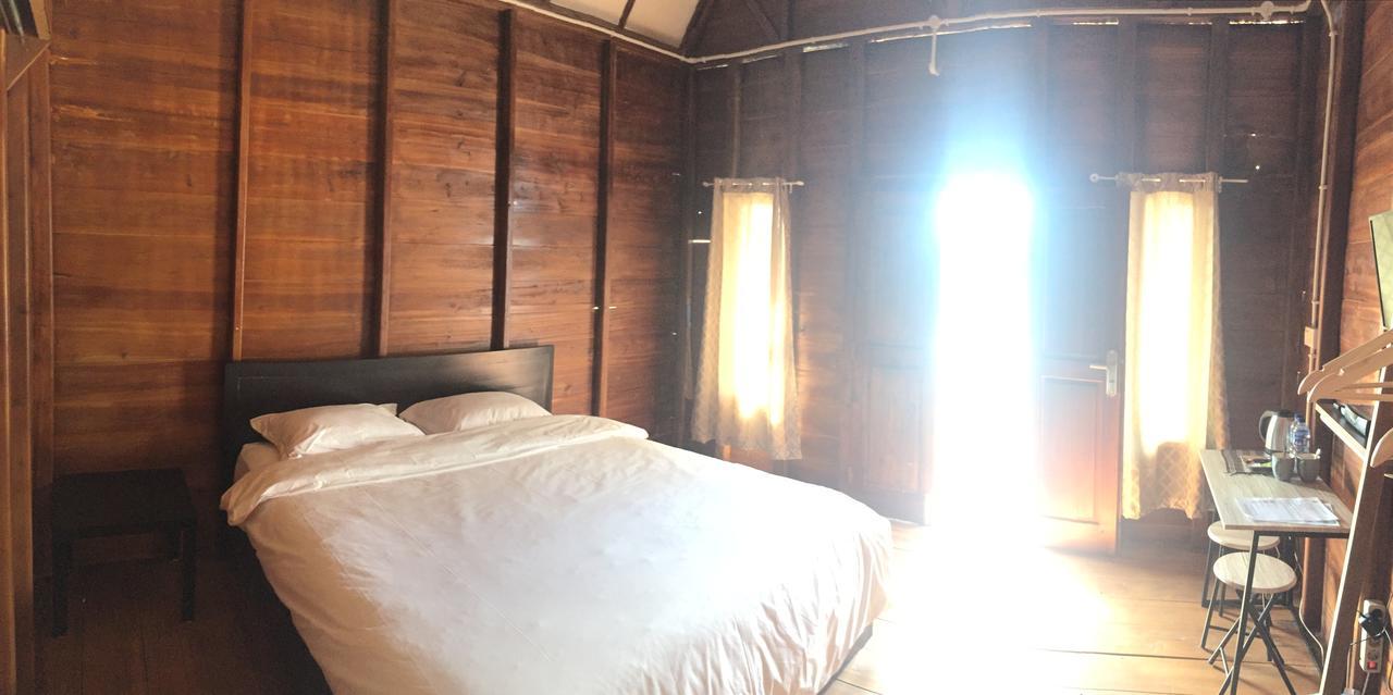 Tanah Penida Bungalows Ped Экстерьер фото