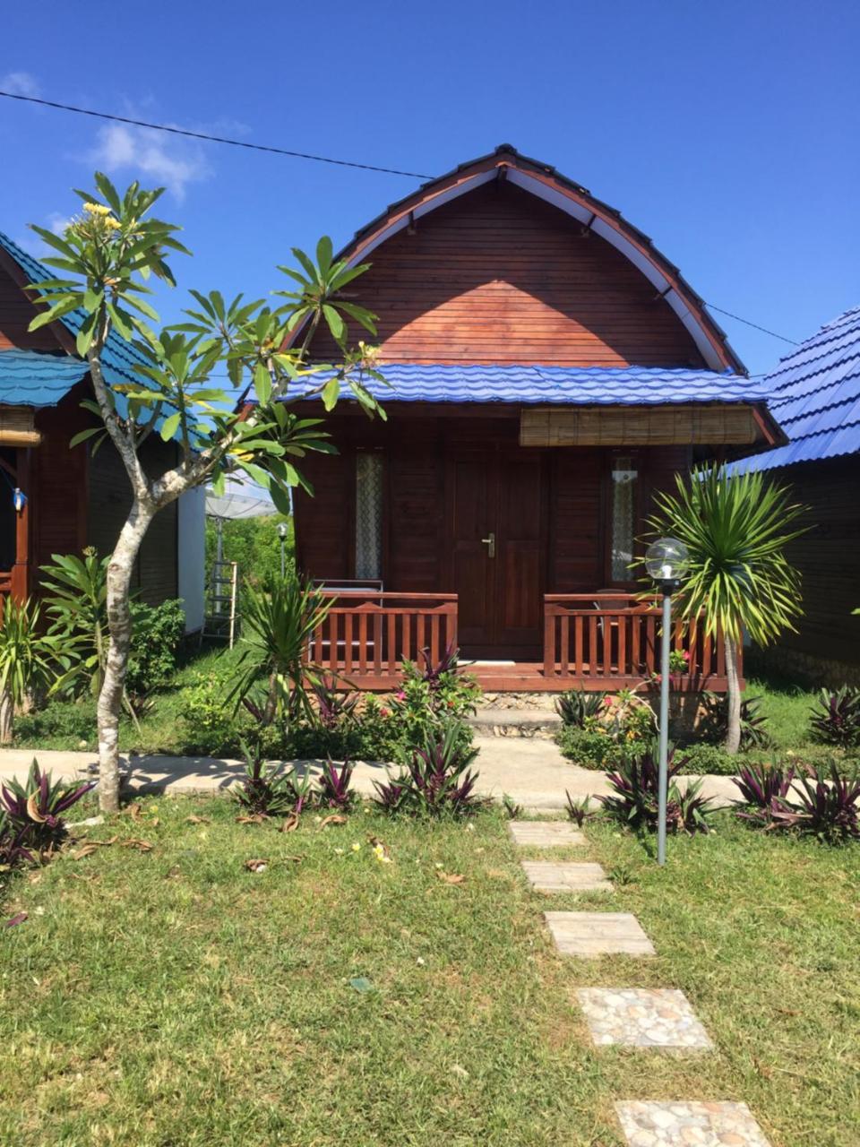Tanah Penida Bungalows Ped Экстерьер фото